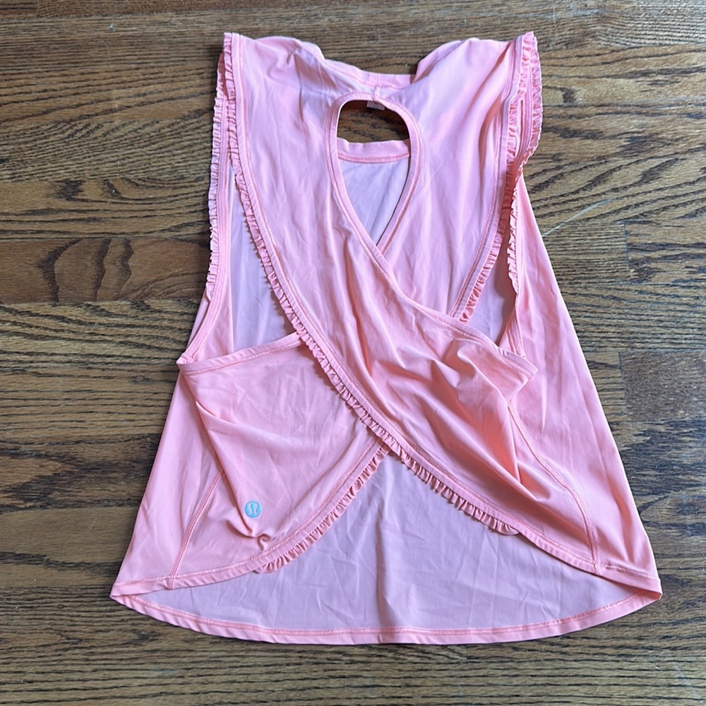 Lululemon tank - Picture 3 of 6